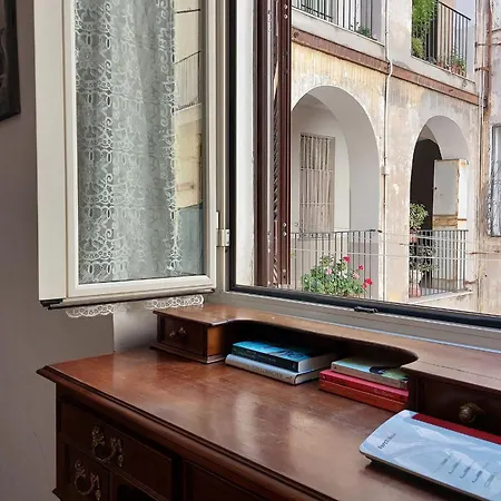 Appartement 1 Bd With Balcony San Giovanni By Halldis Rome