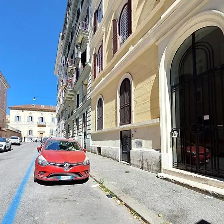 1 Bd With Balcony San Giovanni By Halldis Daire Roma